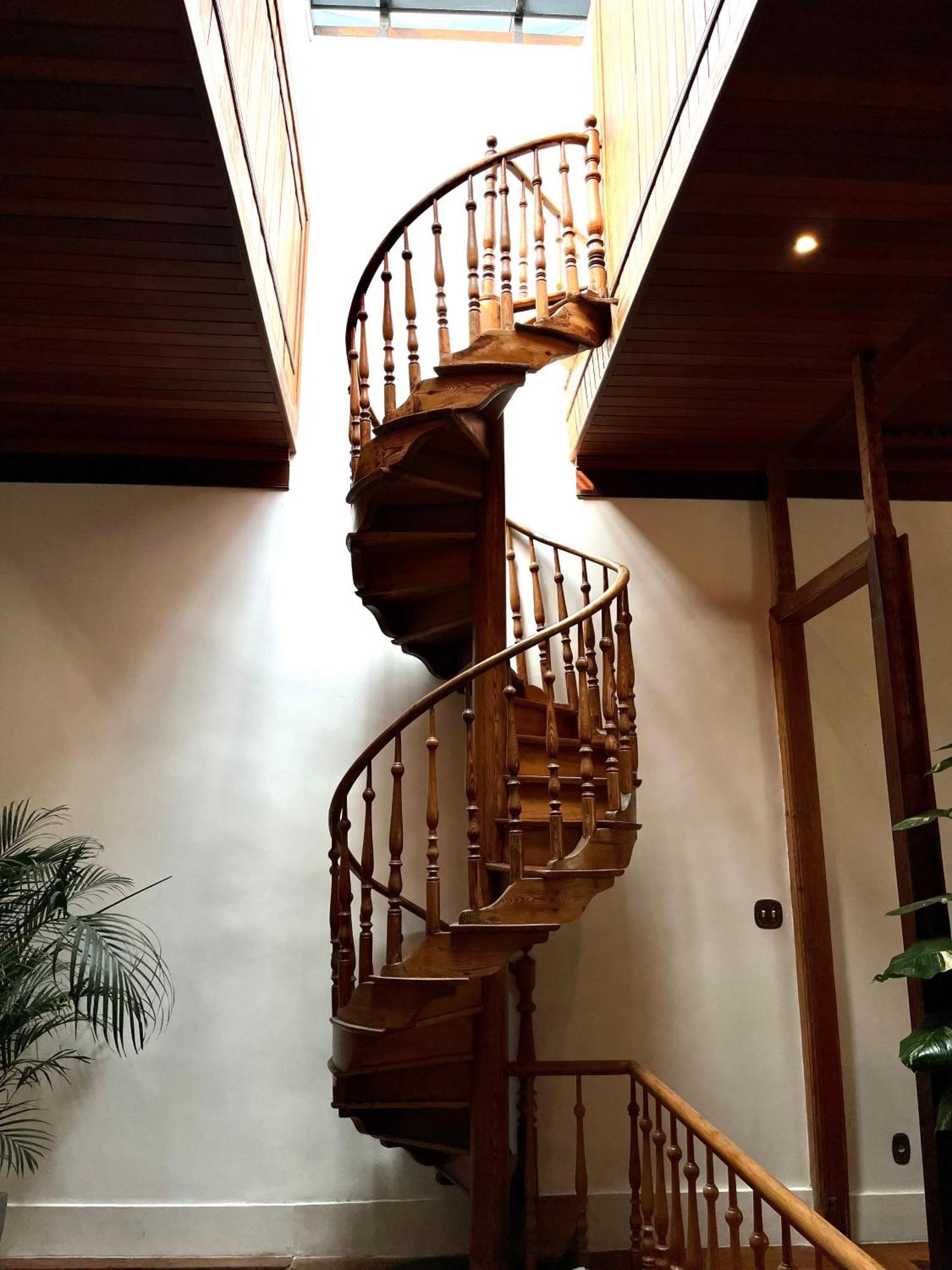 Hospedagem domiciliar Draper Startup House - *