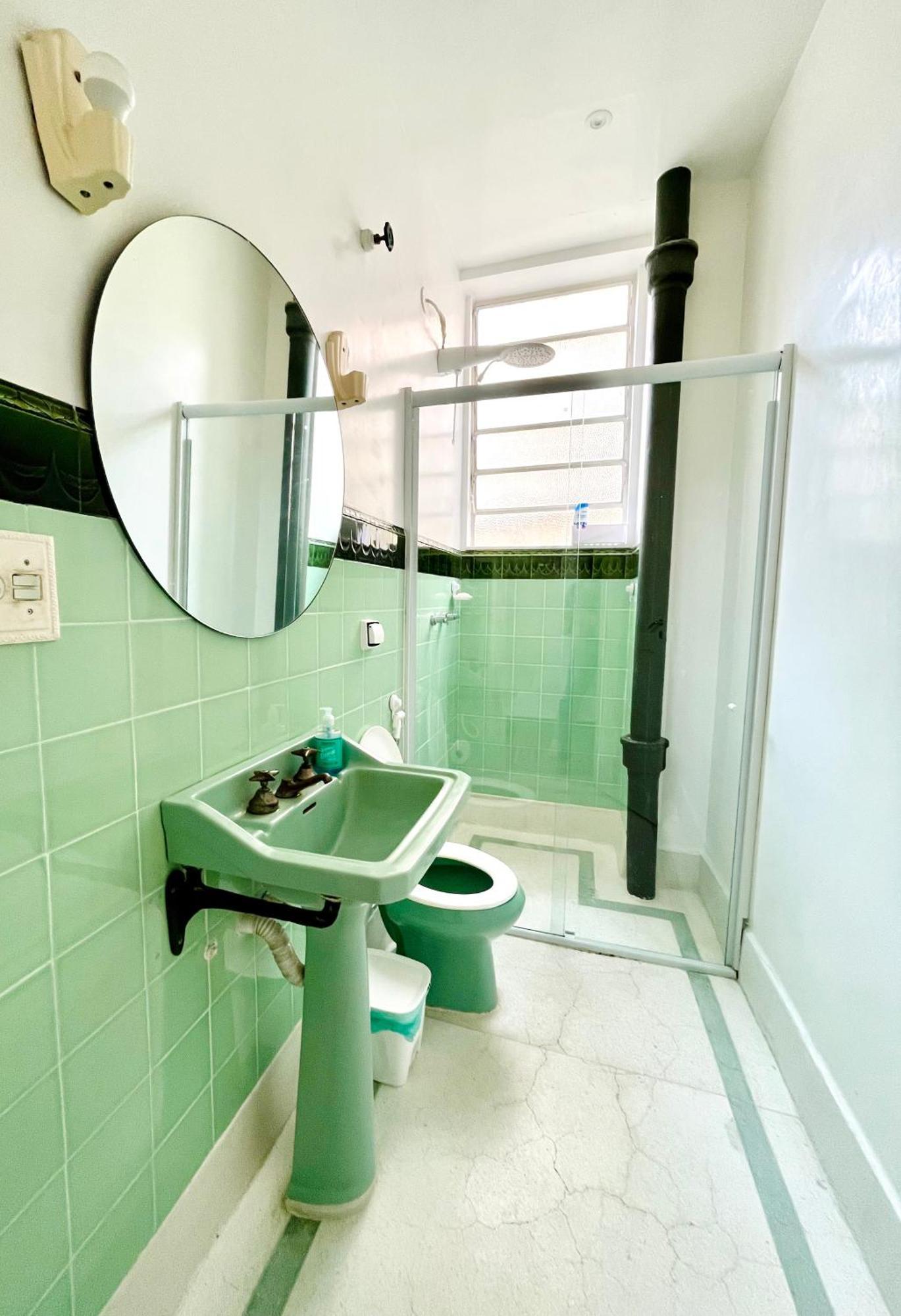 Draper Startup House - *